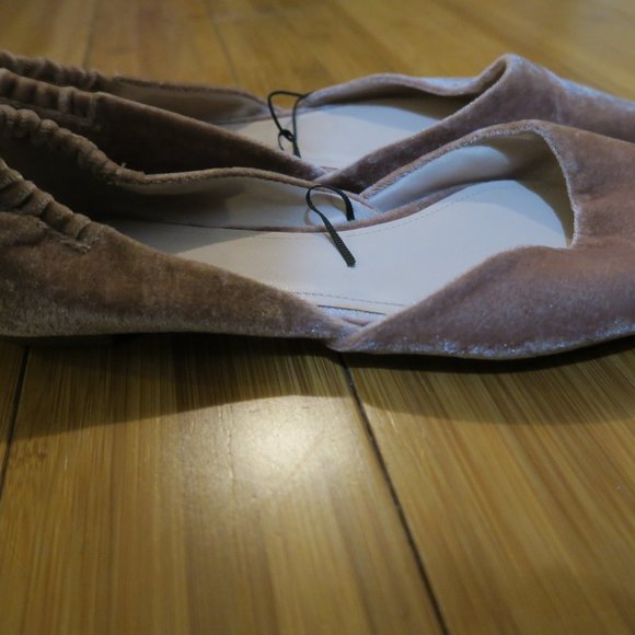 H&M Women's Blush Color Velvet Slip On Pointy Toe Twee Preppy Flats Shoes Sz 9.5 - Picture 3 of 8